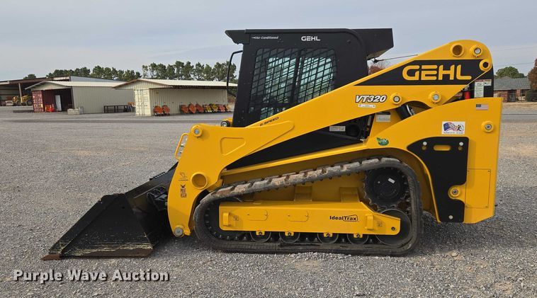 image for item ET5275 2023 Gehl VT320 tracked skid steer loader