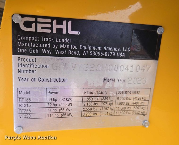 image for item ET5275 2023 Gehl VT320 tracked skid steer loader