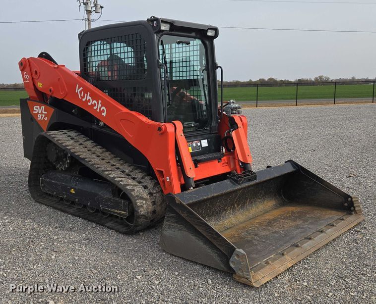 MINI CARGADOR SOBRE ORUGAS 2022 KUBOTA SVL972