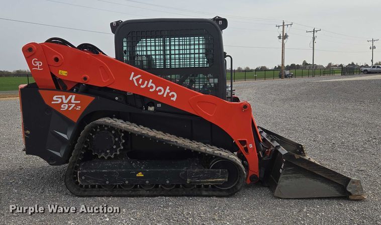 MINI CARGADOR SOBRE ORUGAS 2022 KUBOTA SVL972
