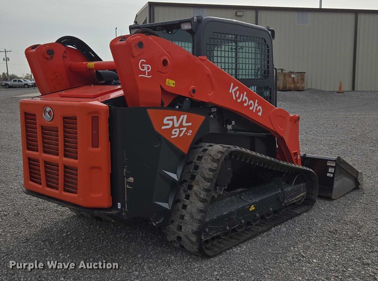 MINI CARGADOR SOBRE ORUGAS 2022 KUBOTA SVL972