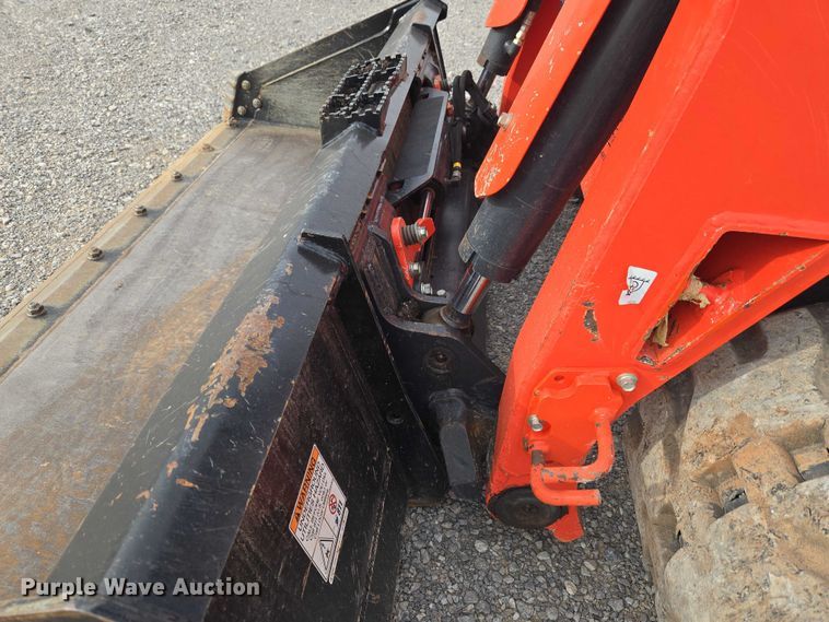 image for item ET5276 2022 Kubota SVL 97-2 tracked skid steer loader