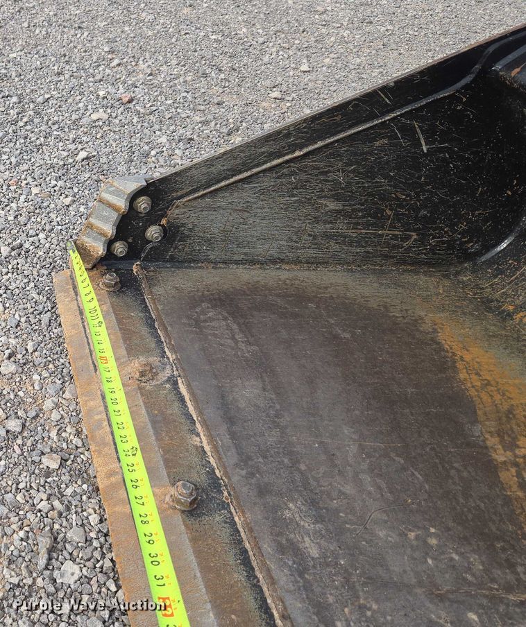 image for item ET5276 2022 Kubota SVL 97-2 tracked skid steer loader