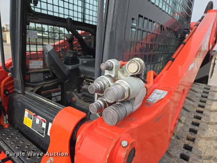 image for item ET5276 2022 Kubota SVL 97-2 tracked skid steer loader