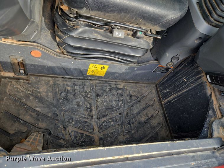 image for item ET5276 2022 Kubota SVL 97-2 tracked skid steer loader