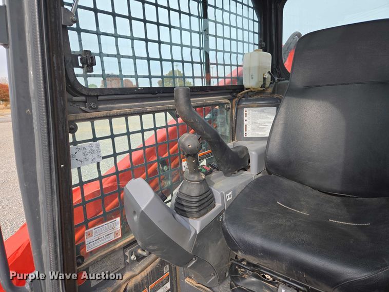 image for item ET5276 2022 Kubota SVL 97-2 tracked skid steer loader