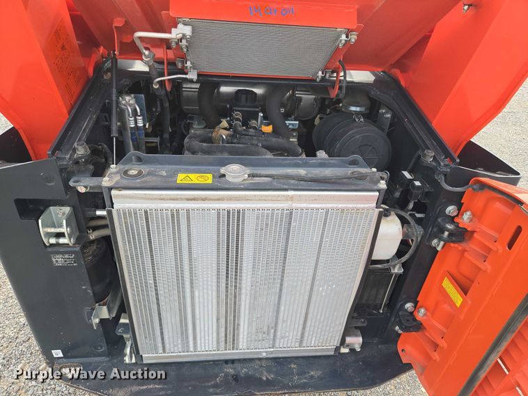 image for item ET5276 2022 Kubota SVL 97-2 tracked skid steer loader