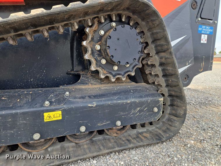 image for item ET5276 2022 Kubota SVL 97-2 tracked skid steer loader