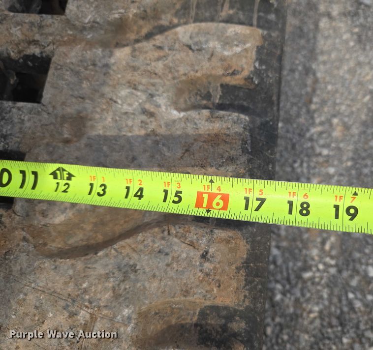 image for item ET5276 2022 Kubota SVL 97-2 tracked skid steer loader