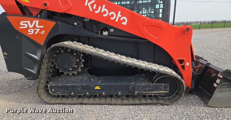 image for item ET5276 2022 Kubota SVL 97-2 tracked skid steer loader