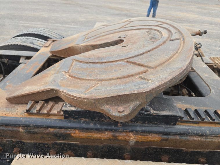 image for item ET5283 1995 Peterbilt 378 semi truck