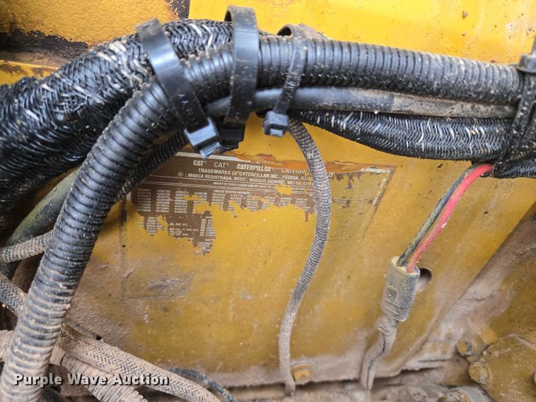 image for item ET5283 1995 Peterbilt 378 semi truck