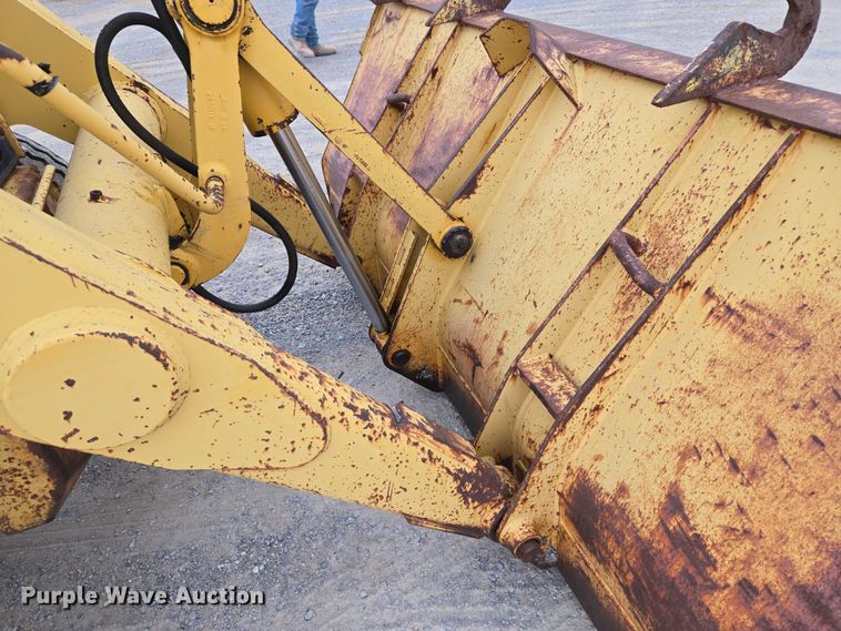 image for item ET5284 1996 John Deere 310D backhoe