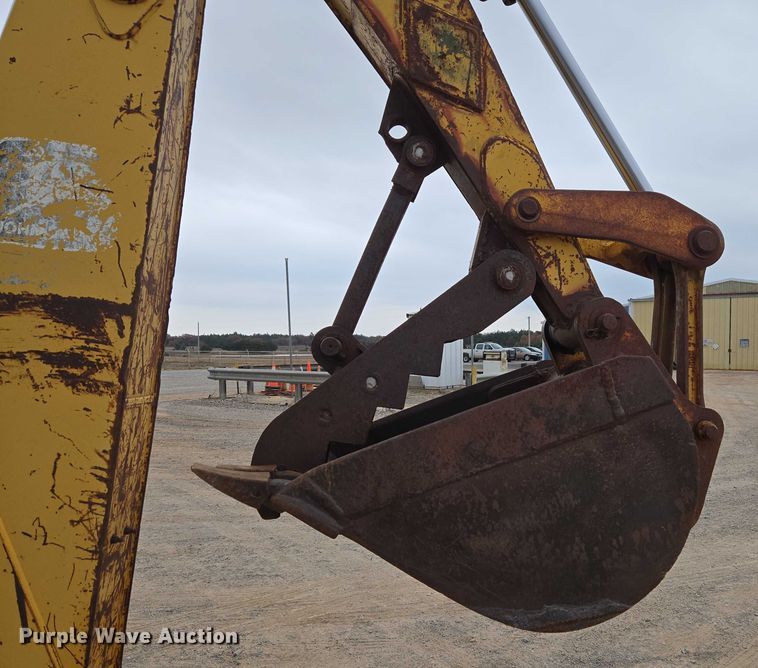 image for item ET5284 1996 John Deere 310D backhoe