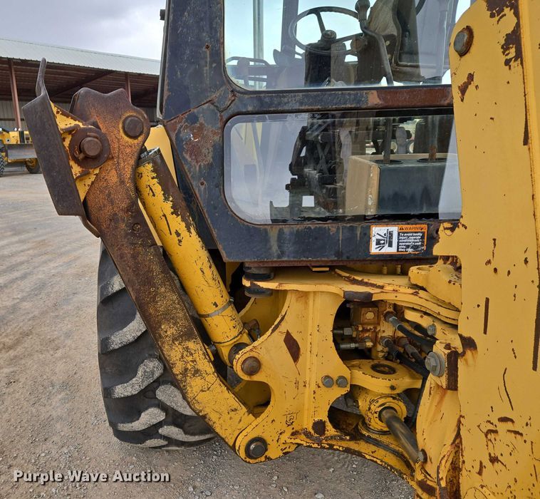 image for item ET5284 1996 John Deere 310D backhoe