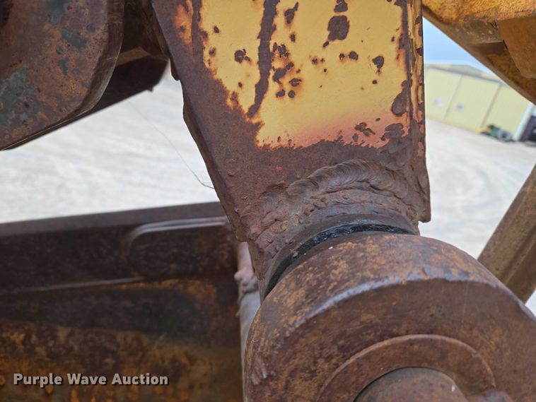 image for item ET5284 1996 John Deere 310D backhoe