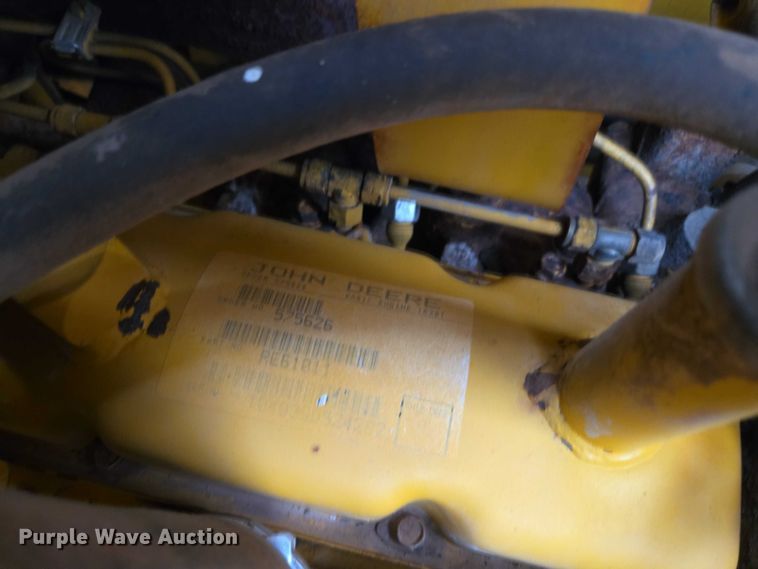 image for item ET5284 1996 John Deere 310D backhoe