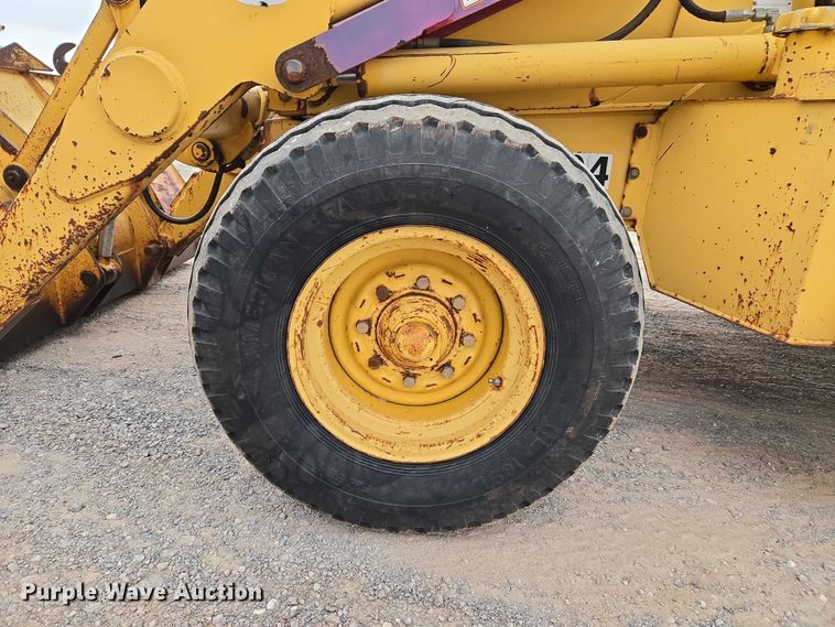 image for item ET5284 1996 John Deere 310D backhoe