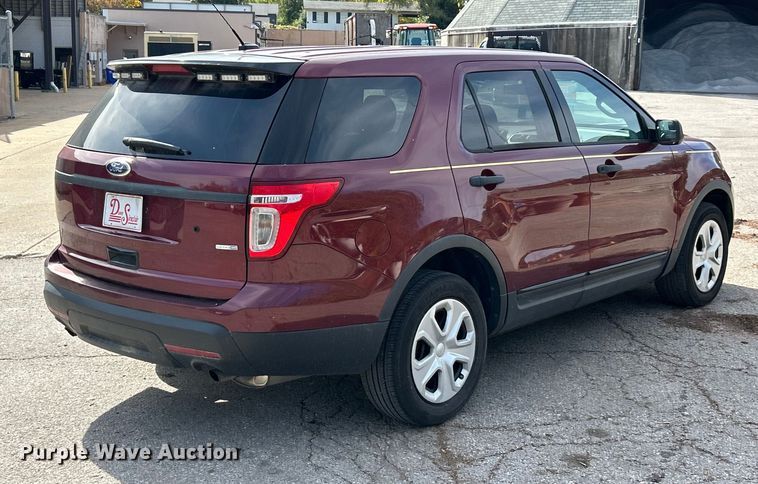 image for item ET6608 2015 Ford Explorer Police Interceptor SUV