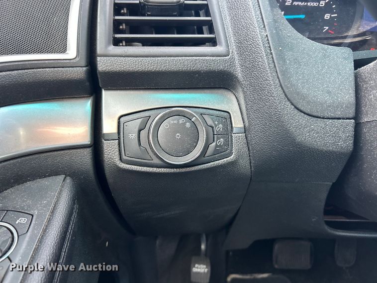 image for item ET6608 2015 Ford Explorer Police Interceptor SUV