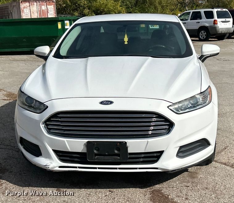 image for item ET6609 2013 Ford Fusion 