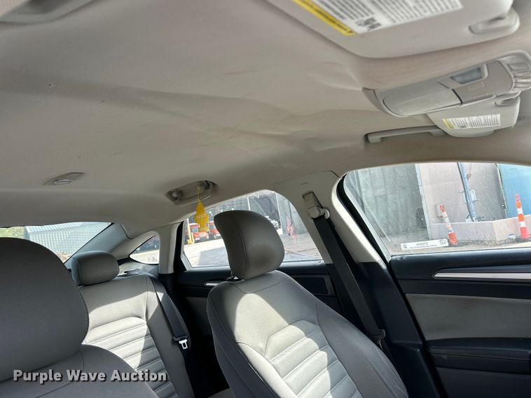 image for item ET6609 2013 Ford Fusion 