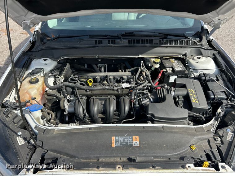 image for item ET6609 2013 Ford Fusion 