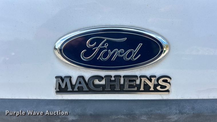 image for item ET6610 2005 Ford Escape SUV