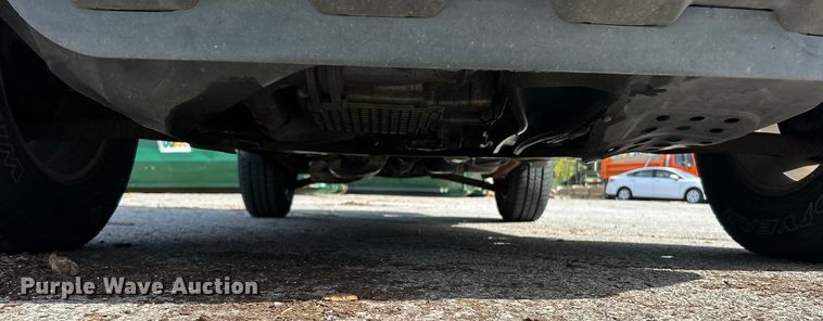 image for item ET6610 2005 Ford Escape SUV