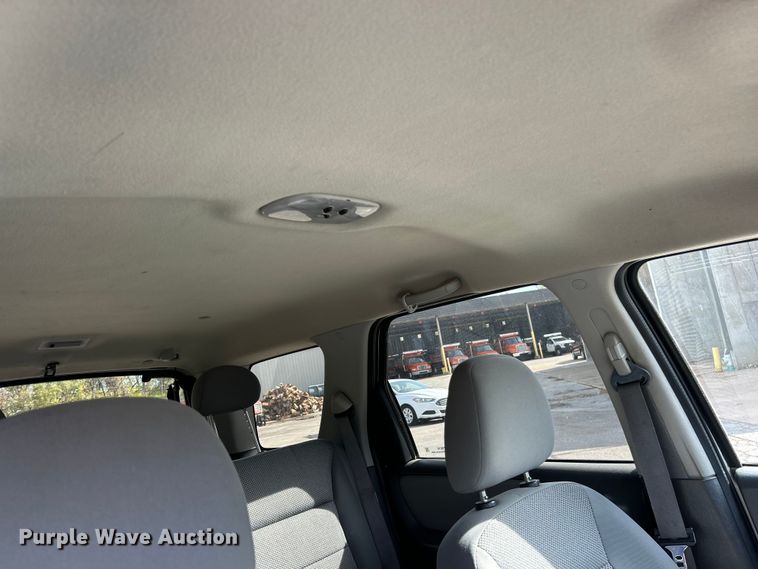 image for item ET6610 2005 Ford Escape SUV