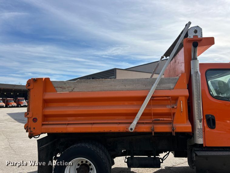 image for item ET6613 2015 Freightliner Business Class M2 dump truck