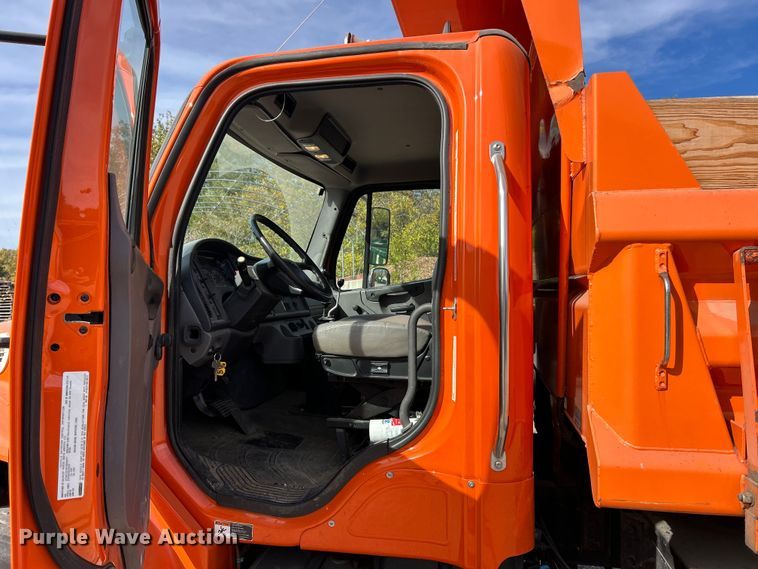 image for item ET6613 2015 Freightliner Business Class M2 dump truck