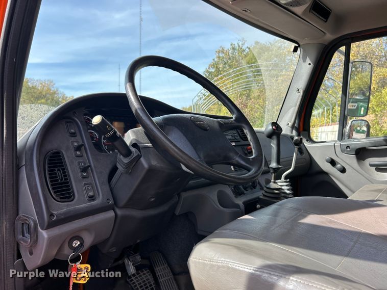 image for item ET6613 2015 Freightliner Business Class M2 dump truck