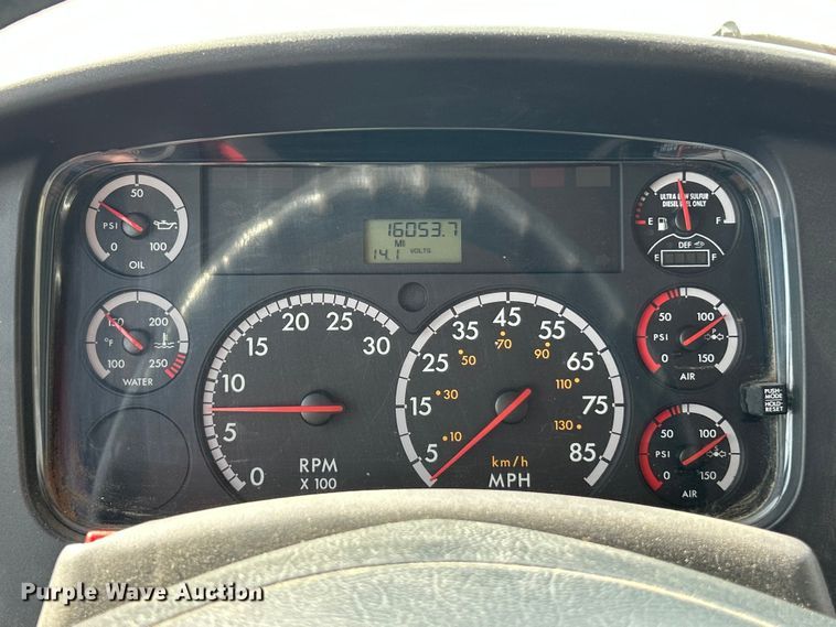 image for item ET6613 2015 Freightliner Business Class M2 dump truck