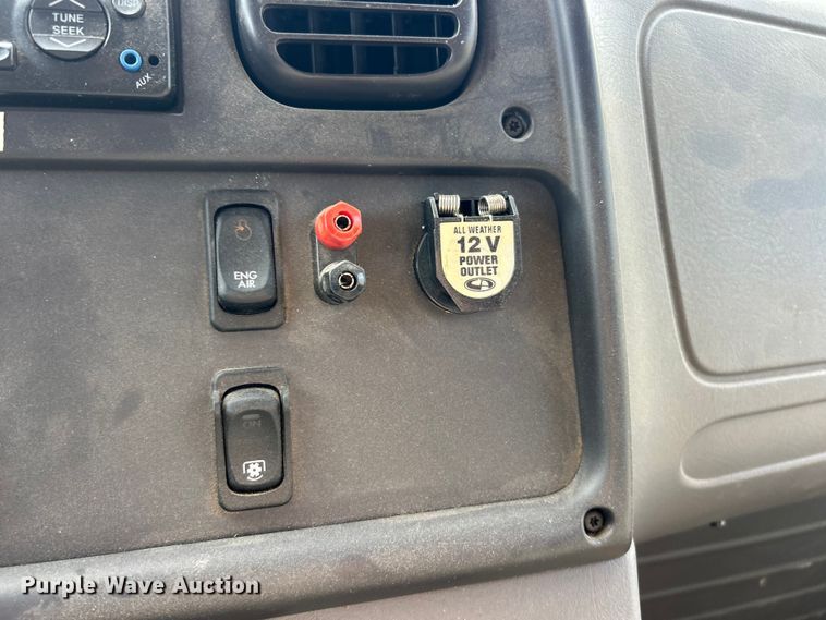 image for item ET6613 2015 Freightliner Business Class M2 dump truck