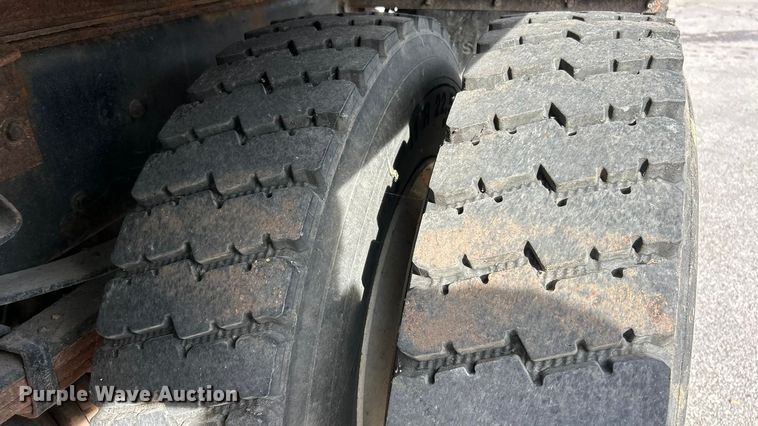 image for item ET6613 2015 Freightliner Business Class M2 dump truck