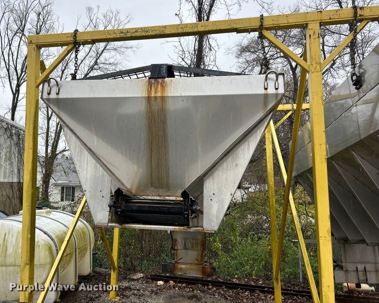 image for item ET6692 Highway F-2500-13 spreader 