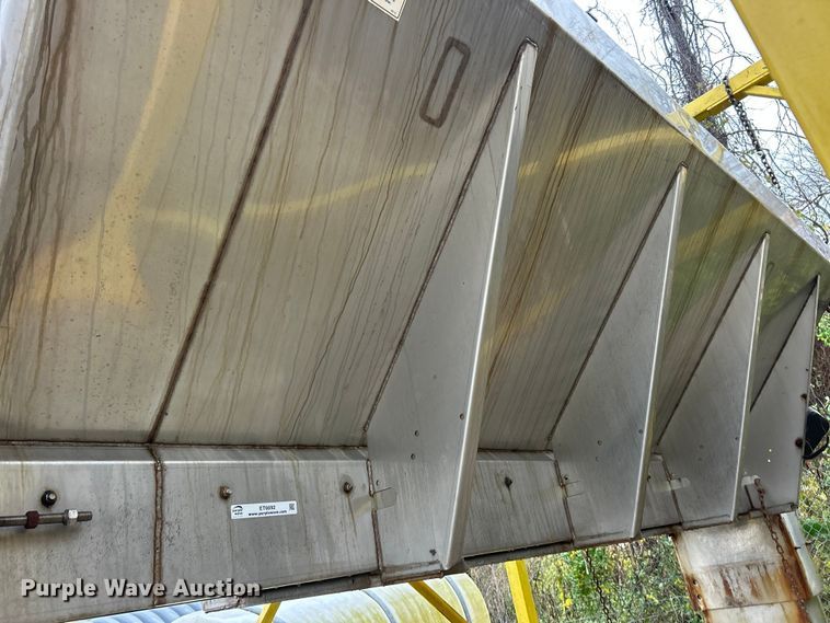 image for item ET6692 Highway F-2500-13 spreader 