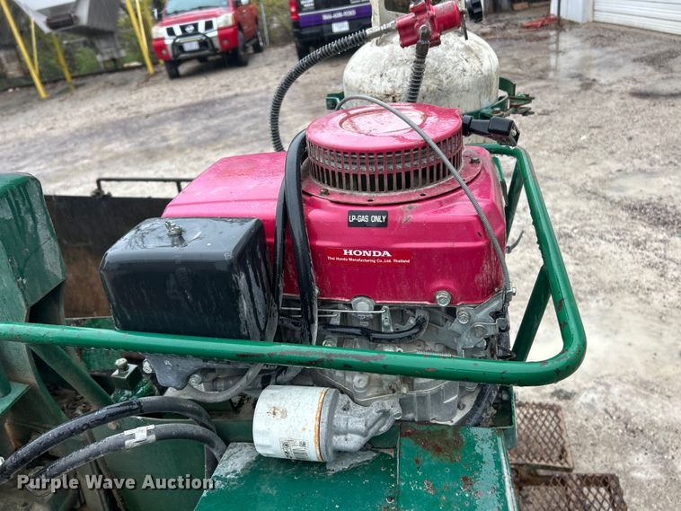 image for item ET6694 Layton D-550 paver