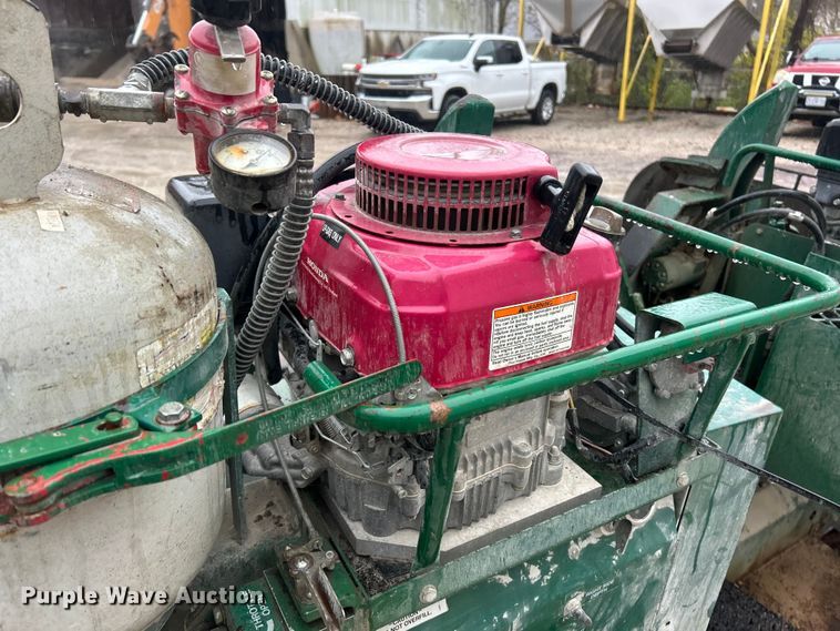 image for item ET6694 Layton D-550 paver