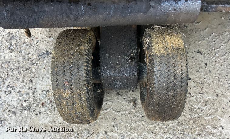 image for item ET6694 Layton D-550 paver