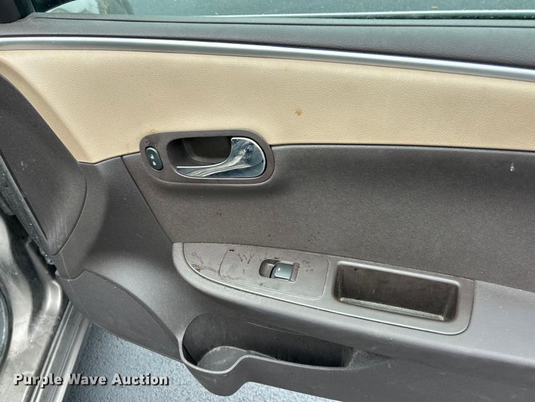 image for item ET6703 2012 Chevrolet Malibu 