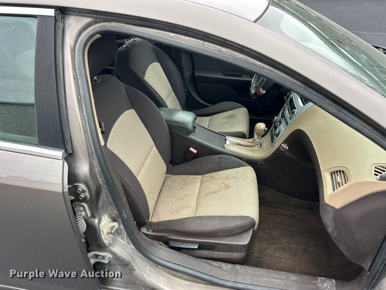 image for item ET6703 2012 Chevrolet Malibu 