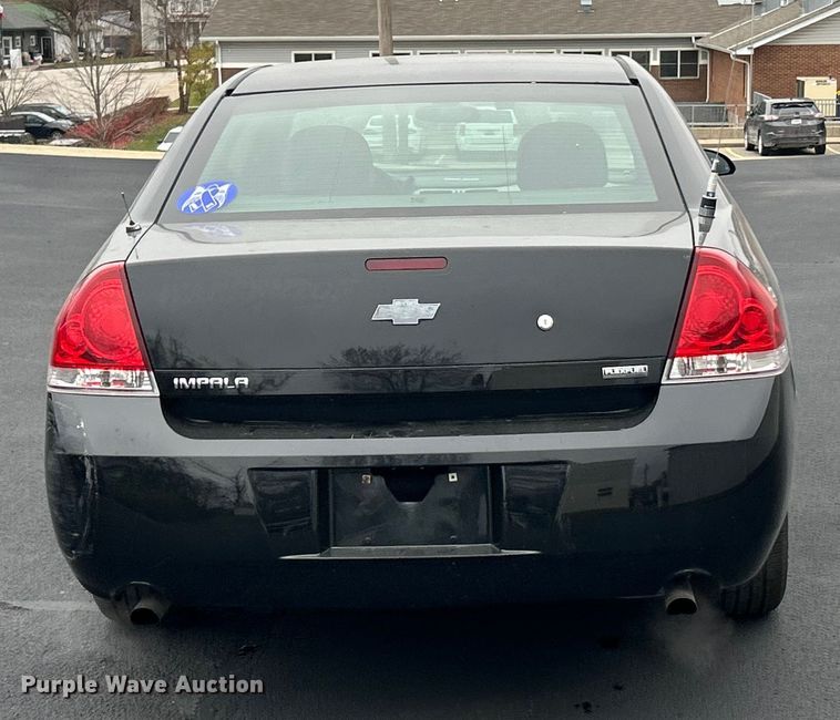 image for item ET6704 2013 Chevrolet Impala Police Cruiser 