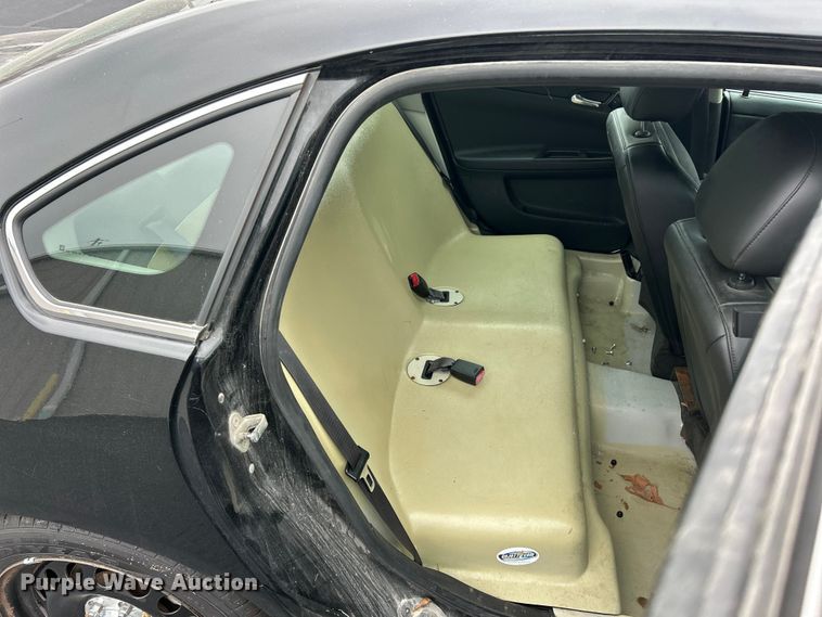 image for item ET6704 2013 Chevrolet Impala Police Cruiser 