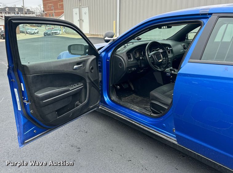 image for item ET6705 2019 Dodge Charger Police 