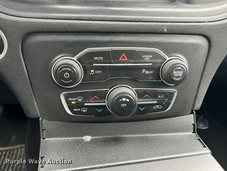 image for item ET6705 2019 Dodge Charger Police 