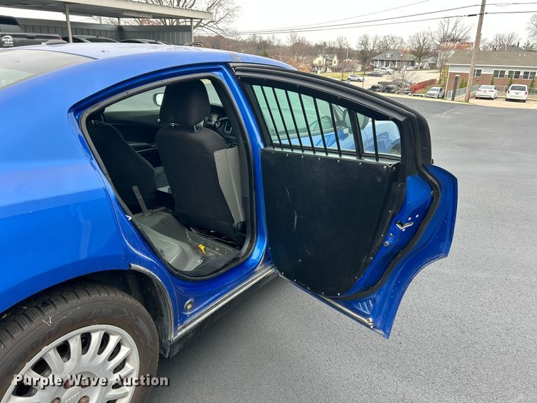 image for item ET6705 2019 Dodge Charger Police 