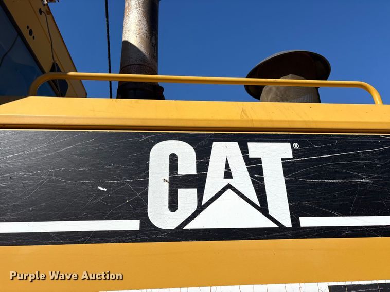 image for item ET7281 2006 Caterpillar 140H motor grader