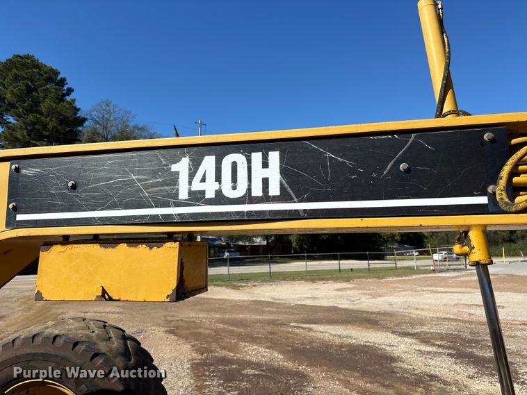 image for item ET7281 2006 Caterpillar 140H motor grader